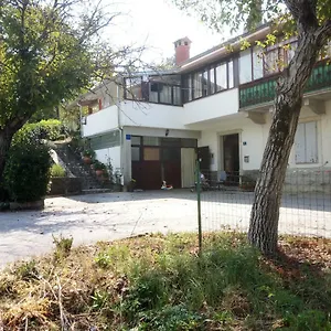 Apartman Bari, Buzet